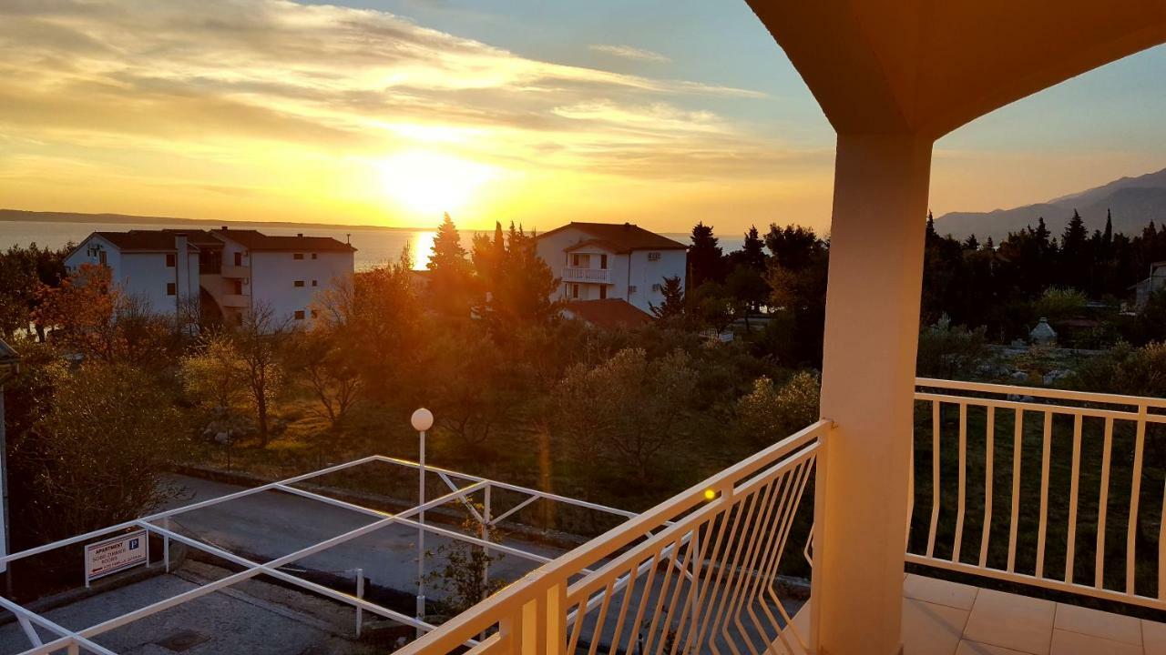 Apartments Merion Starigrad Paklenica Bagian luar foto