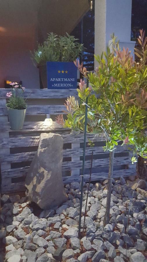 Apartments Merion Starigrad Paklenica Bagian luar foto